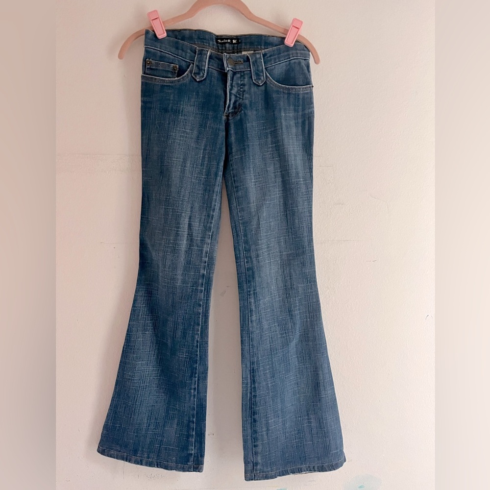 Frankie B. Y2K Dark Low Rise Slim flare bottoms
Jeans